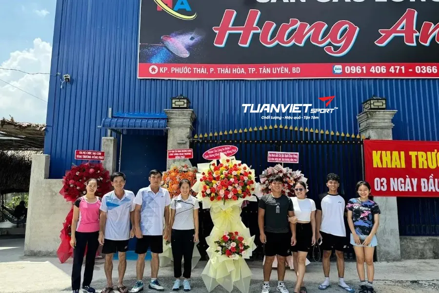 S&acirc;n Cầu L&ocirc;ng Hưng Anh - S&acirc;n Cầu l&ocirc;ng tại Th&agrave;nh phố T&acirc;n Uy&ecirc;n tỉnh B&igrave;nh Dương (TP.HCM mới)