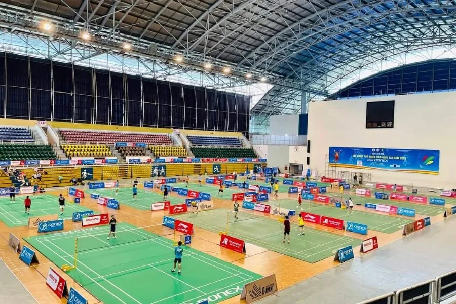 sân cầu lông Quận 11