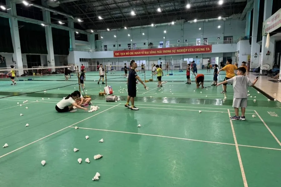 sân cầu lông Quận 11