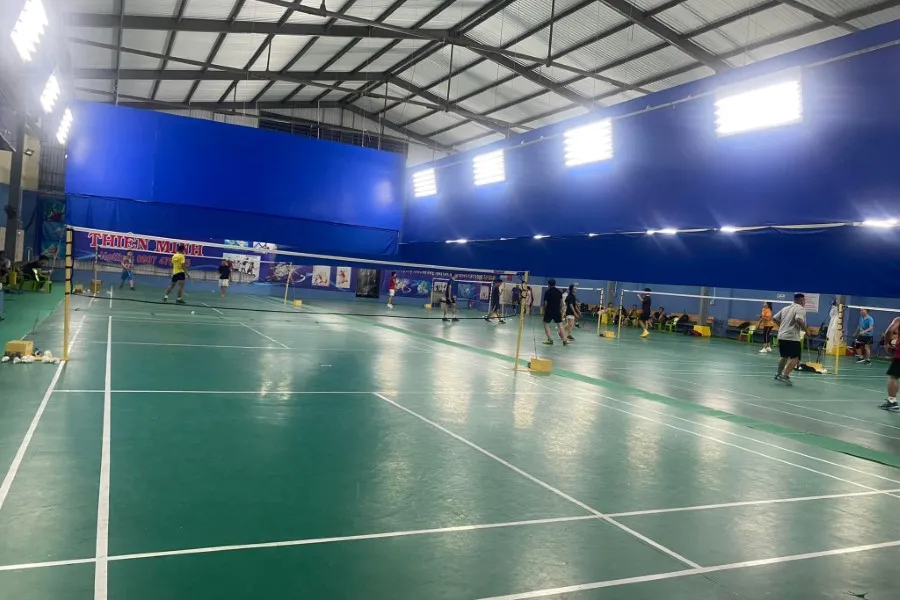 sân cầu lông Quận 11