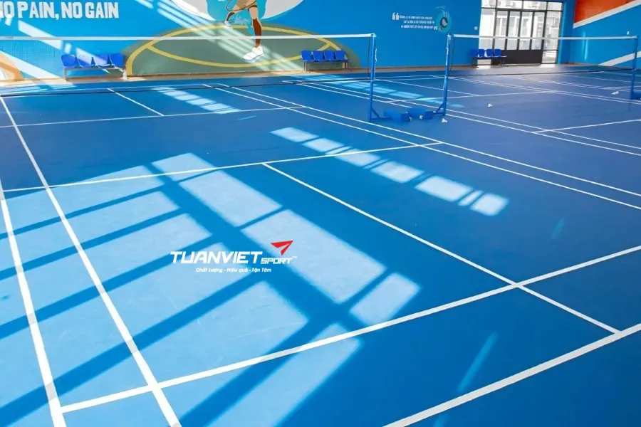 Sân cầu Lông Trường THPT Nguyễn Thị Minh Khai - Sân cầu lông Quận 3