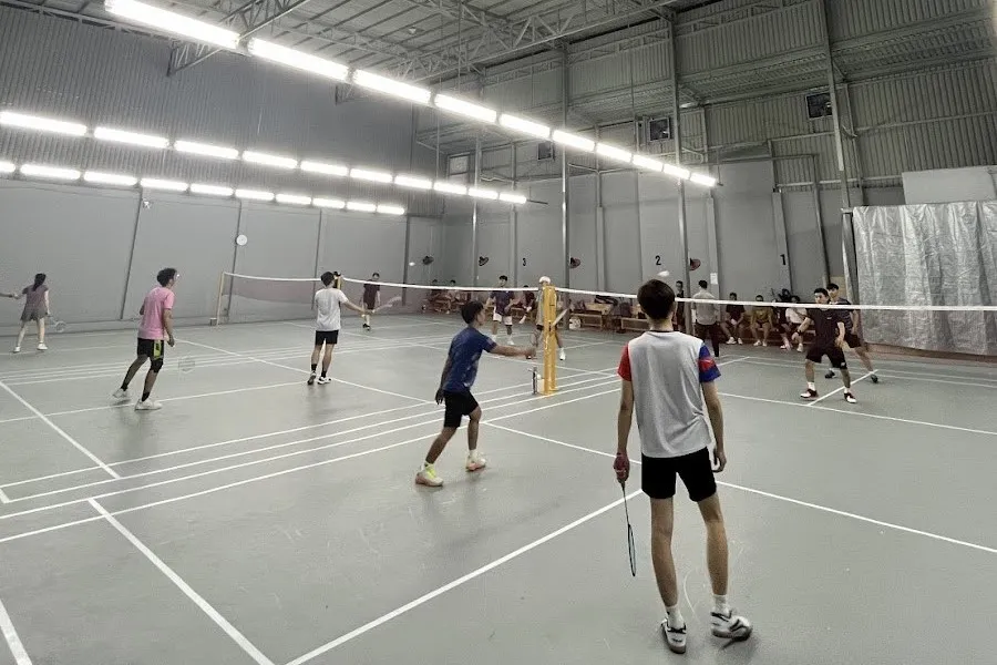 sân cầu lông Quận 8 - Hoàng Vy