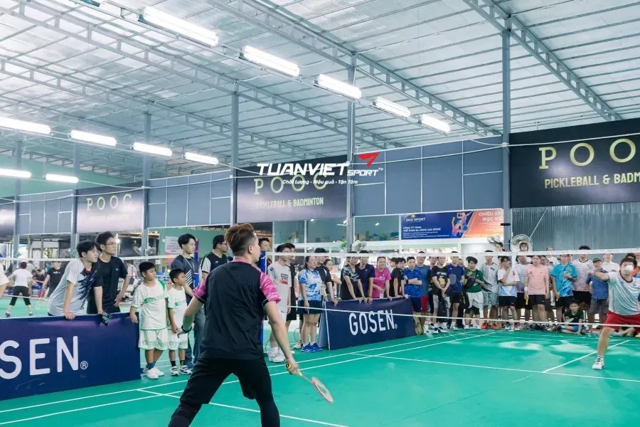 Sân cầu lông PooC - Sân cầu lông quận Phú Nhuận