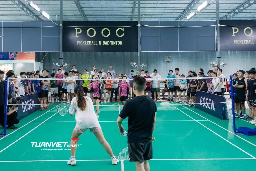 Sân cầu lông PooC - Sân cầu lông quận Phú Nhuận