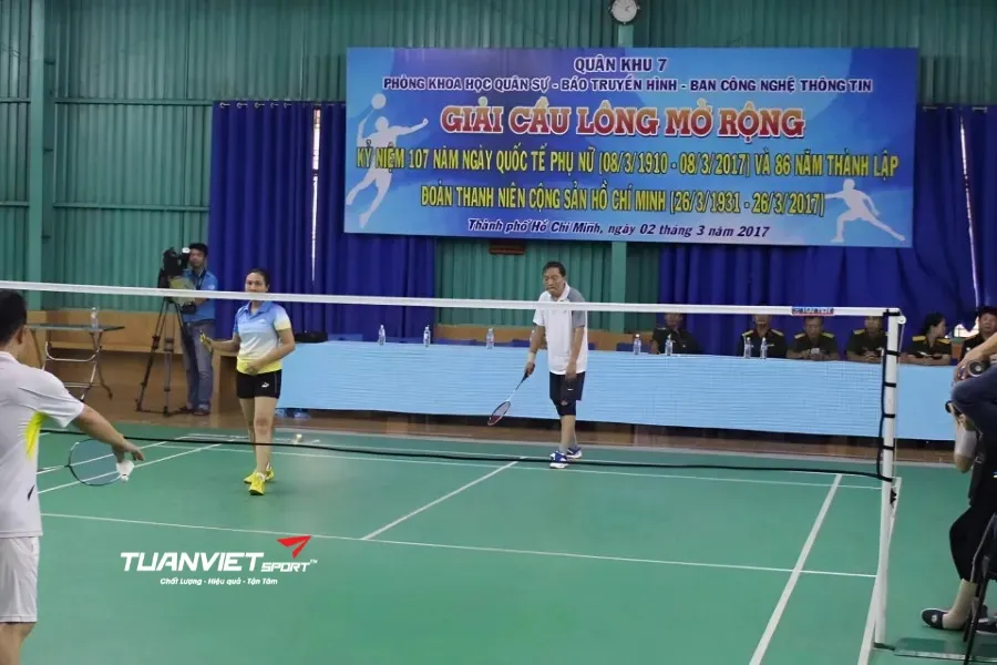 Sân cầu lông Quân Khu 7 - Sân cầu lông quận Phú Nhuận