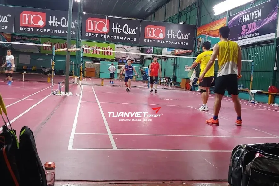 Sân cầu lông Tân Sơn - Sân cầu lông quận Tân Bình