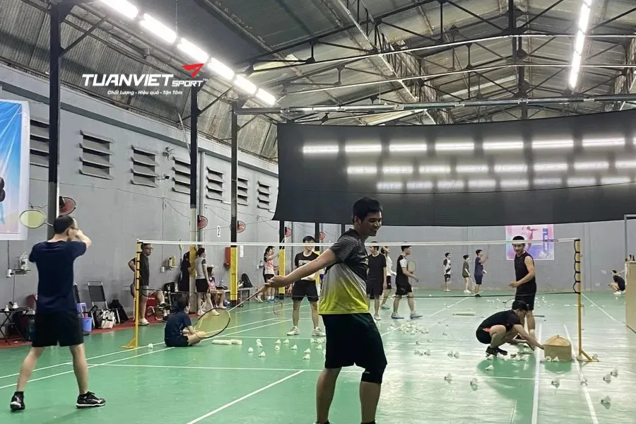 Sân cầu lông Bùi Thị Xuân - Sân cầu lông quận Tân Bình
