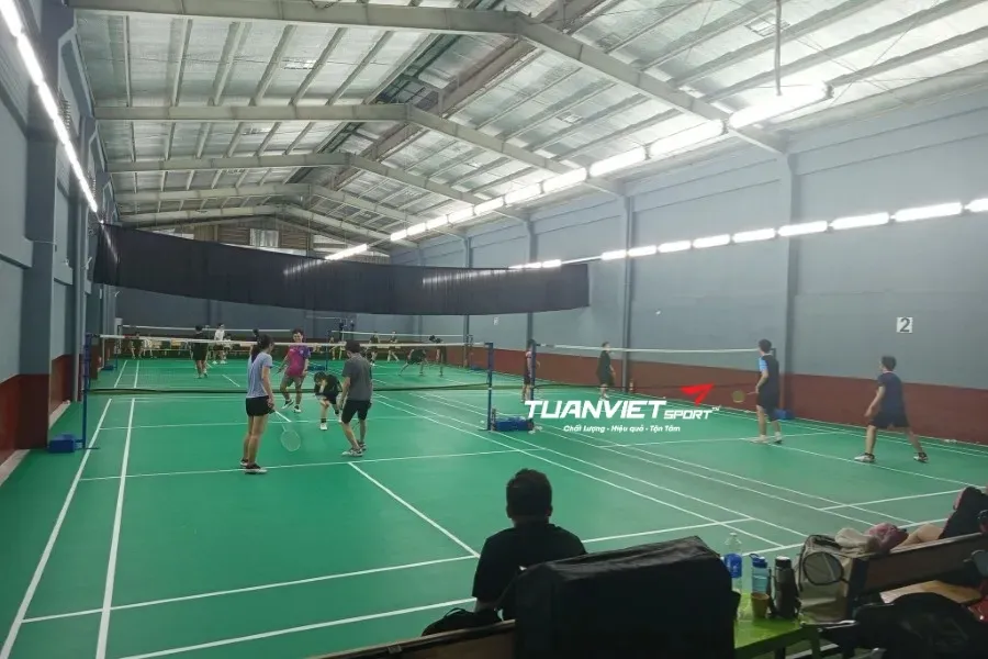 Sân cầu lông MinKyo - Sân cầu lông Quận Tân Phú