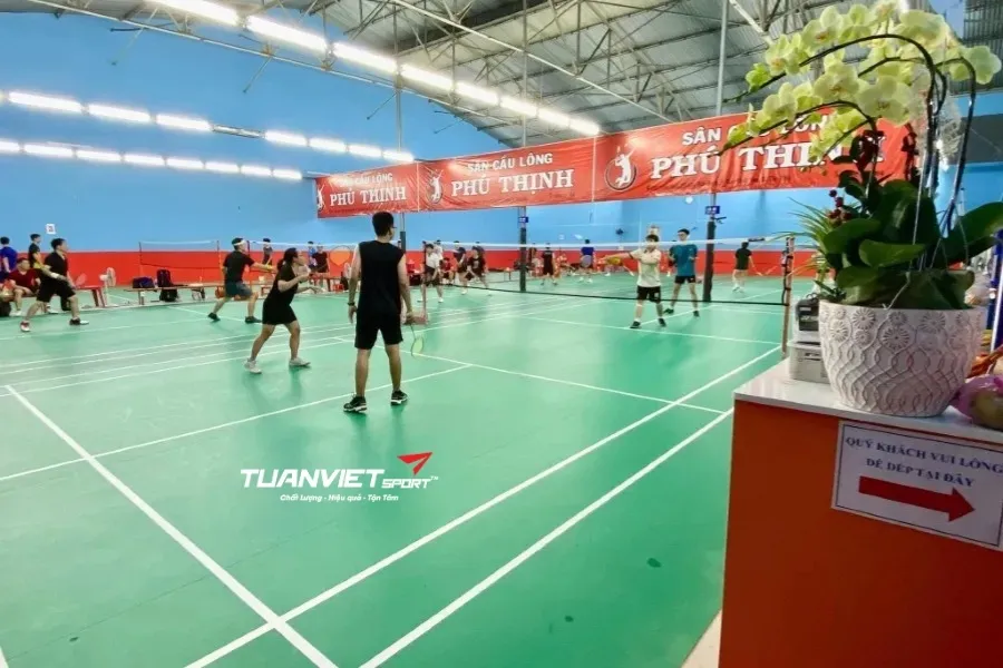Sân Cầu Lông Phú Thịnh - Tân Phú - Sân cầu lông Quận Tân Phú