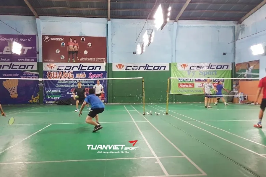 Sân cầu lông Tân Việt - Sân cầu lông Quận Tân Phú