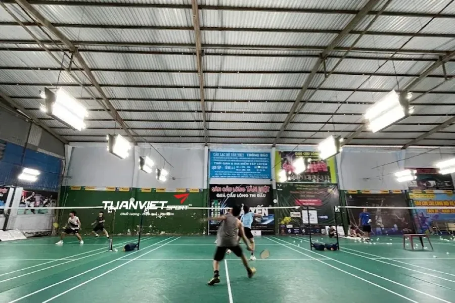 Sân cầu lông Tân Việt - Sân cầu lông Quận Tân Phú