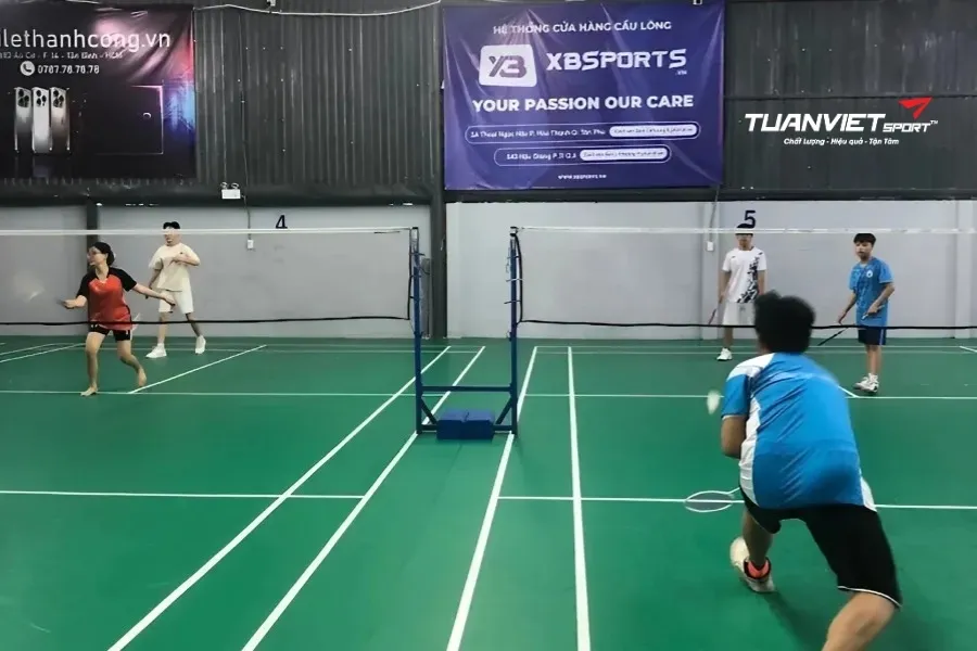 Sân Cầu Lông Thiên Khang - sân cầu lông quận Tân Phú