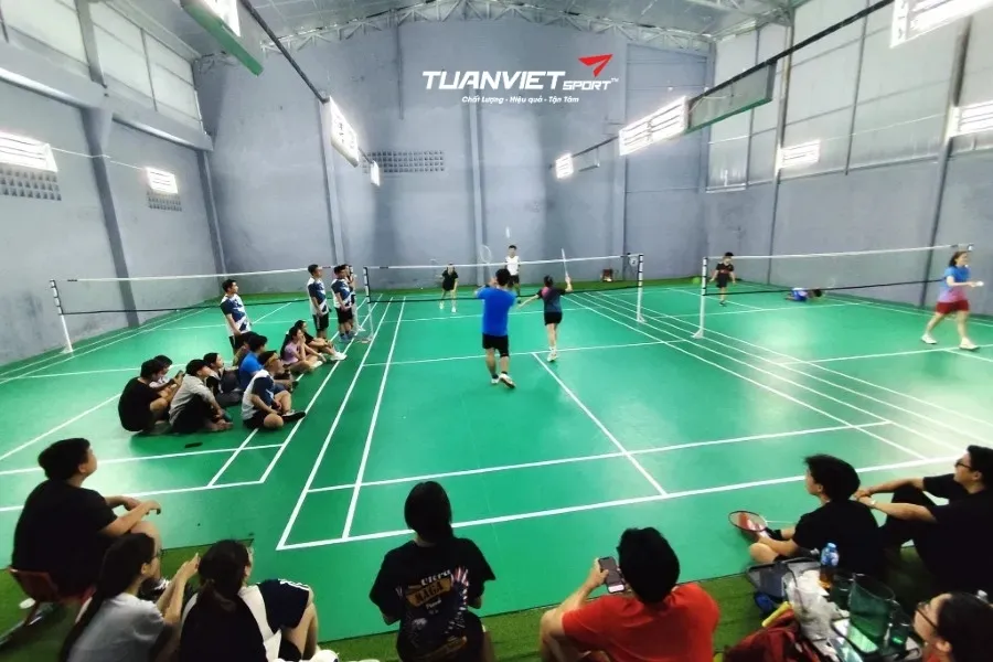 Sân cầu lông Bum - Sân cầu lông Quận Tân Phú
