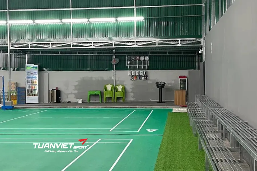 Sân cầu lông nhà văn hoá xã Vĩnh Hiệp - Sân cầu lông Tỉnh Khánh Hòa