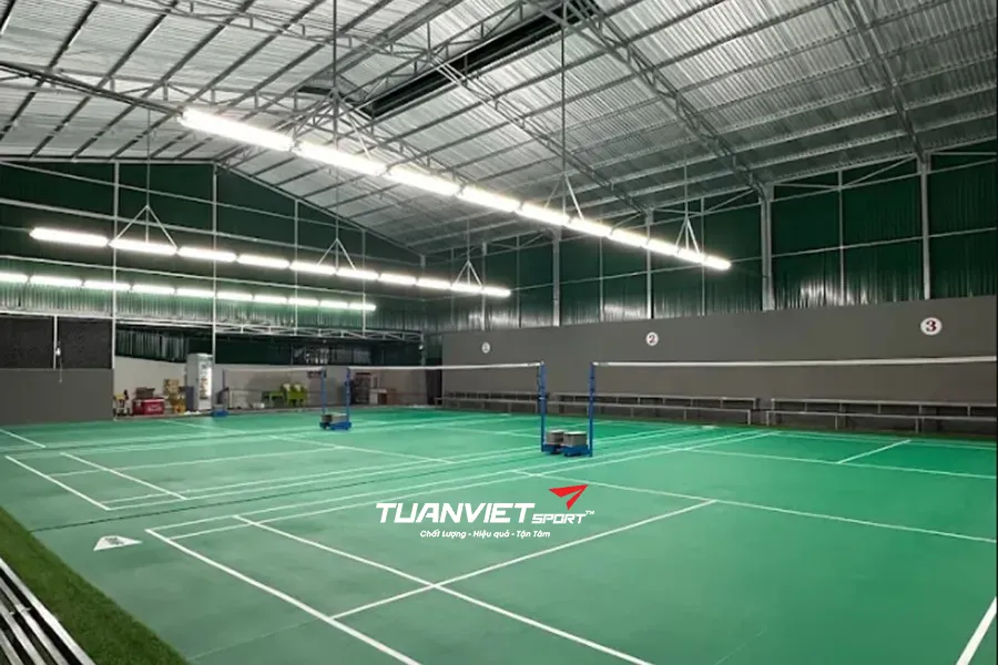 Sân cầu lông nhà văn hoá xã Vĩnh Hiệp - Sân cầu lông Tỉnh Khánh Hòa