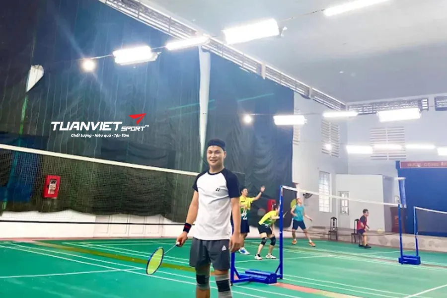 Sân cầu lông nhà văn hoá xã Vĩnh Hiệp - Sân cầu lông Tỉnh Khánh Hòa