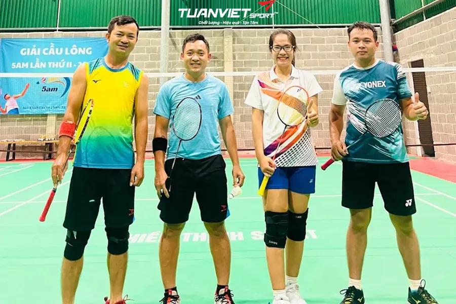 Sân cầu lông nhà văn hoá xã Vĩnh Hiệp - Sân cầu lông Tỉnh Khánh Hòa