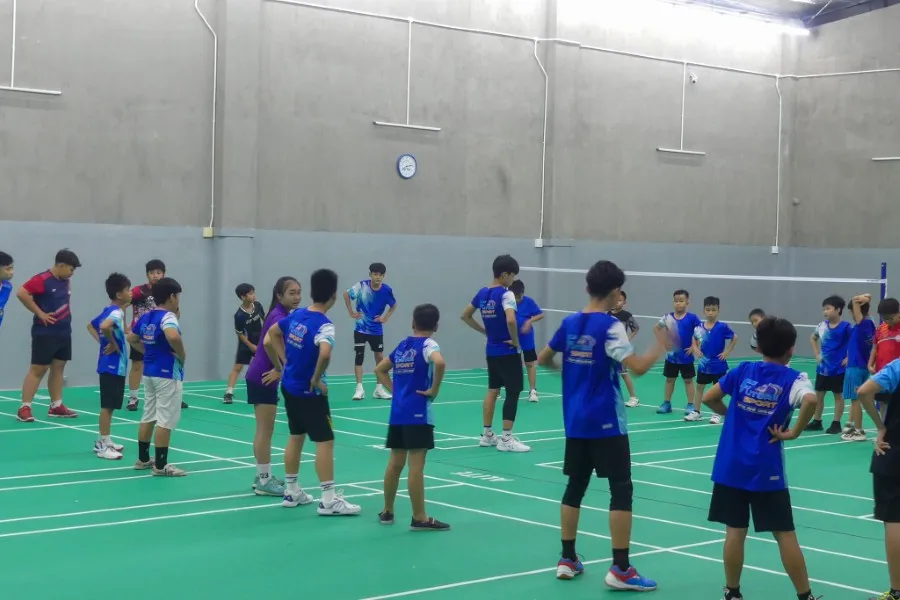 Sân cầu lông Việt Tiến - Sân cầu lông tỉnh Khánh Hòa