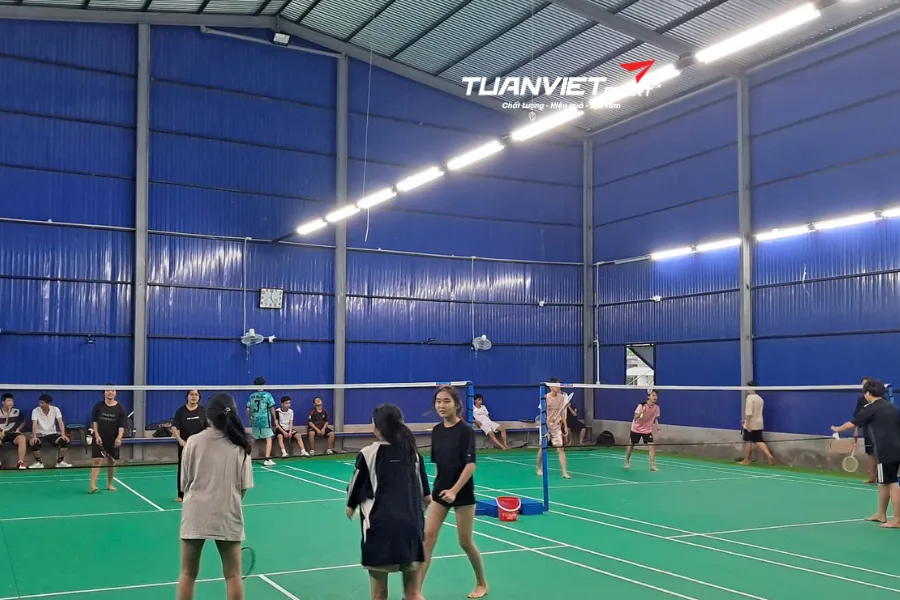 Sân cầu lông Mộ Đức