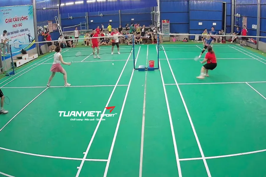 Sân cầu lông Mộ Đức