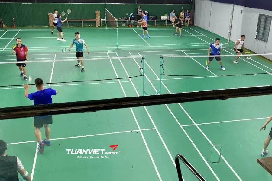 Sân cầu lông Hi-tech Sport - Sân cầu lông tỉnh Lâm Đồng