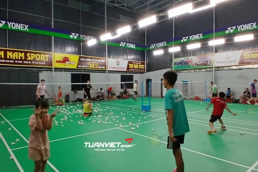 Sân Cầu Lông Thành Vinh Badminton - Sân cầu lông tỉnh Nghệ An