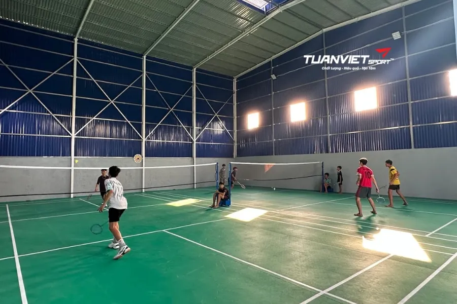 Sân Cầu Lông Việt Anh Badminton - Sân cầu lông tỉnh Nghệ An 