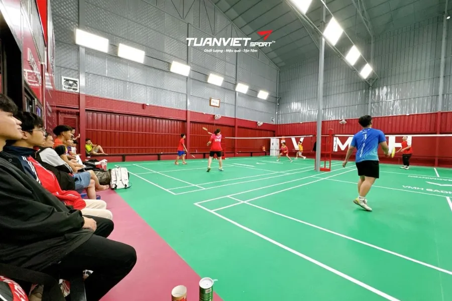 Sân Cầu Lông VMH - Hạ Long - Sân cầu lông tỉnh Quảng Ninh