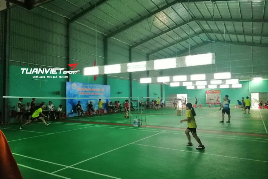 Sân cầu lông Hàng Dương - S&acirc;n cầu l&ocirc;ng tỉnh T&acirc;y Ninh