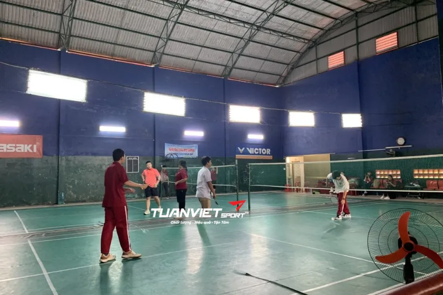 Sân cầu lông Kim Thắng - S&acirc;n cầu l&ocirc;ng tỉnh T&acirc;y Ninh