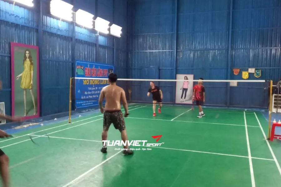 Sân cầu lông Phước Vĩnh Tây - S&acirc;n cầu l&ocirc;ng tỉnh T&acirc;y Ninh