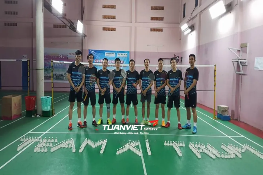 Sân cầu lông SYL
