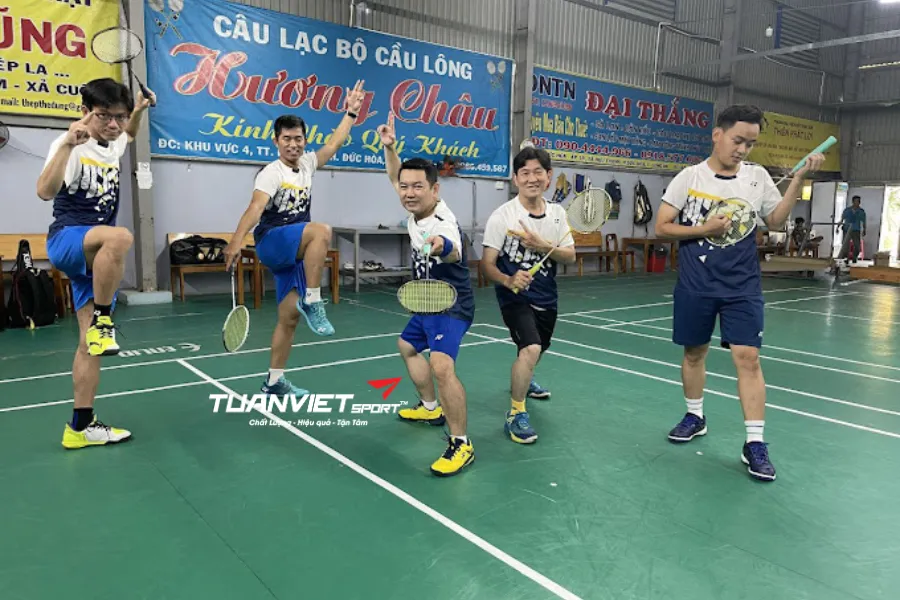 Sân cầu lông Hương Châu - S&acirc;n cầu l&ocirc;ng tỉnh T&acirc;y Ninh