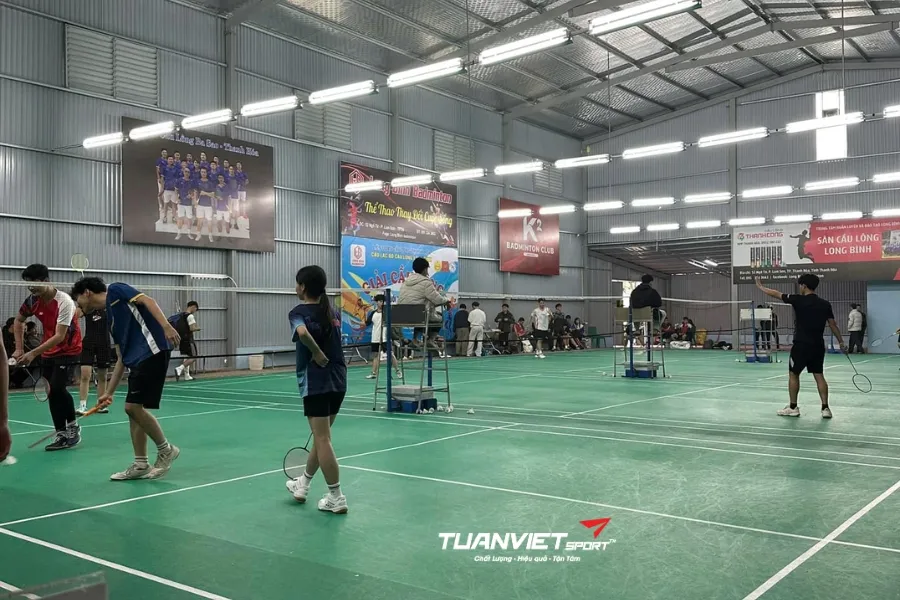 Sân Cầu Lông Long Bình - Sân cầu lông tỉnh Thanh Hóa