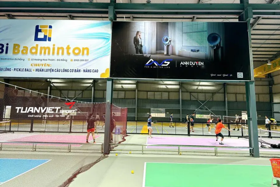 S&acirc;n cầu l&ocirc;ng BetaEra