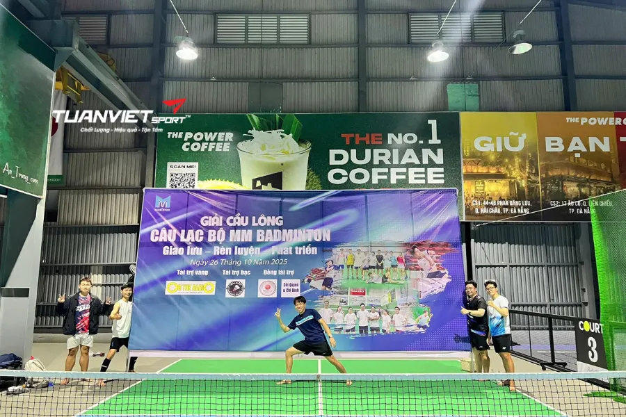 Sân cầu lông BetaEra