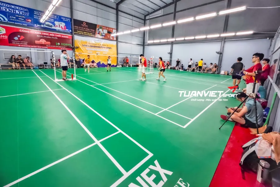 Sân cầu lông Hiếu Con