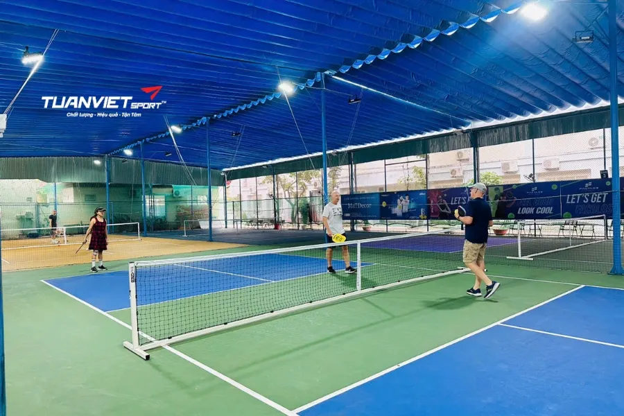 S&acirc;n Pickleball S&ocirc;ng Thu - S&acirc;n pickleball quận Sơn Tr&agrave;
