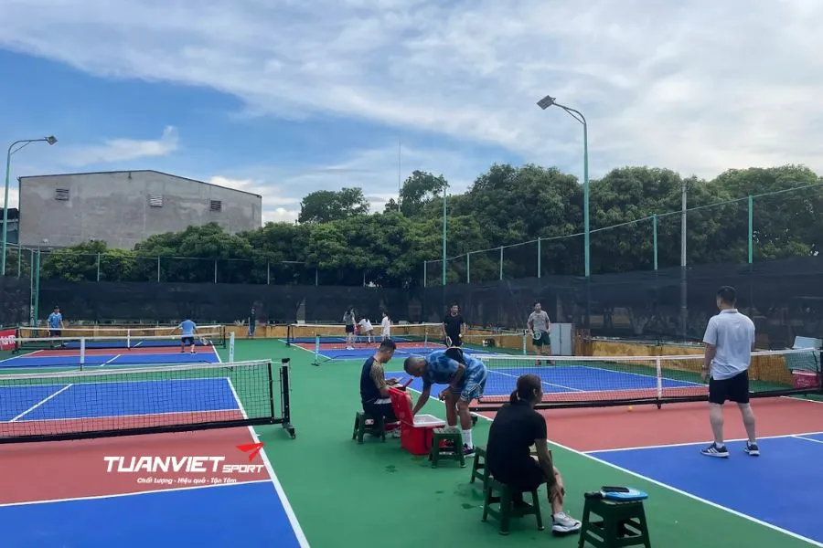 Sân Pickleball Trung đoàn E218 - Sân pickleball Huyện Hoài Đức