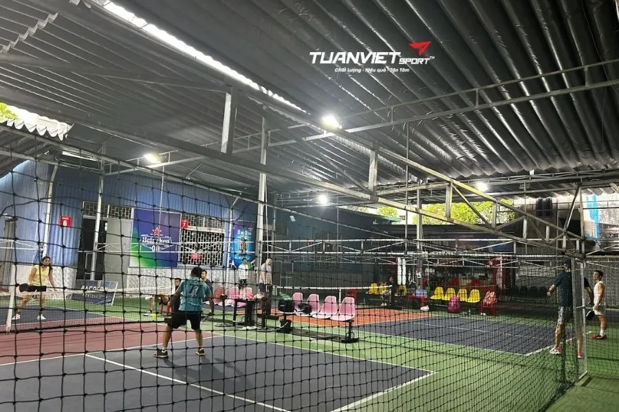 Sân Pickleball Long Tú - 83 Hào Nam - Sân pickleball Quận Đống Đa