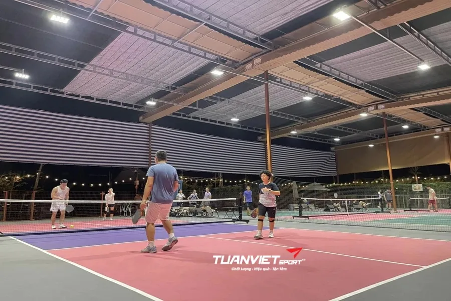 S&acirc;n Pickleball Pickle Farm - S&acirc;n pickleball Huyện Nh&agrave; B&egrave;