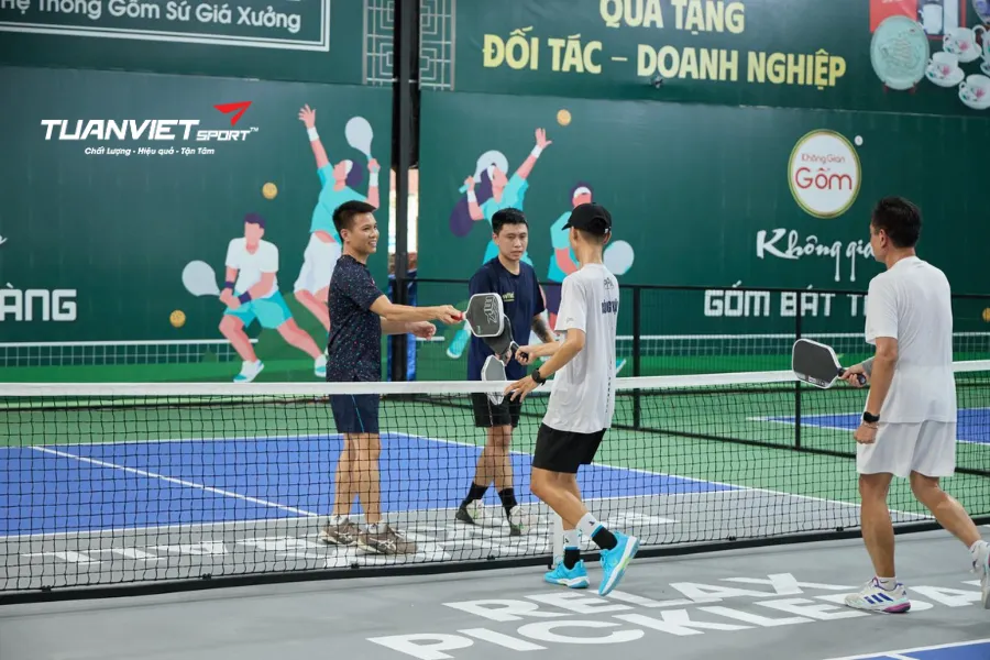 S&acirc;n Pickleball & Coffee Relax - S&acirc;n pickleball quận 4