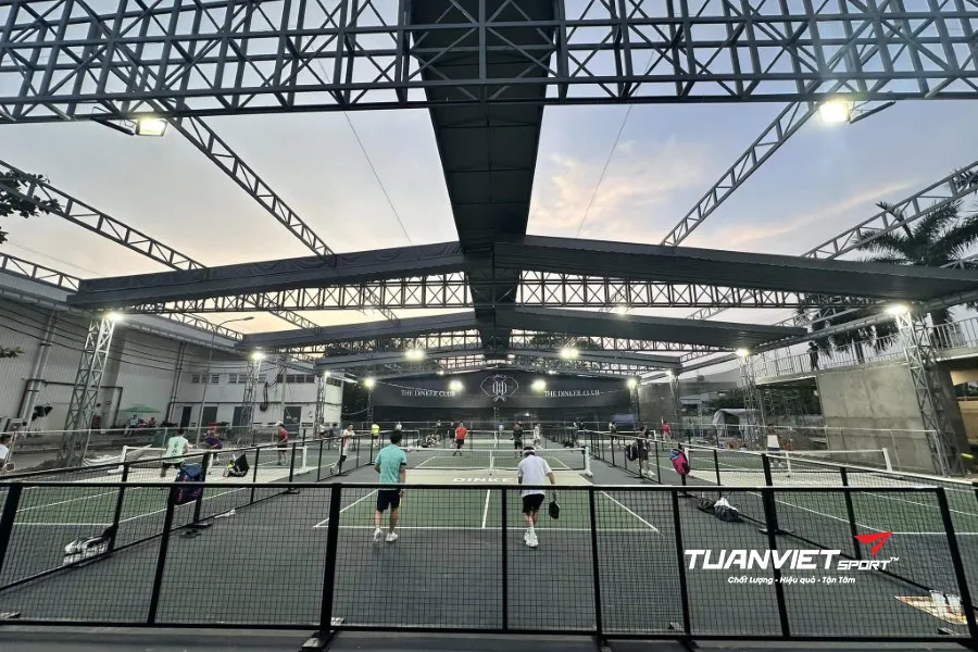 S&acirc;n Pickleball The Dinker Club&nbsp; - S&acirc;n pickleball Quận 7