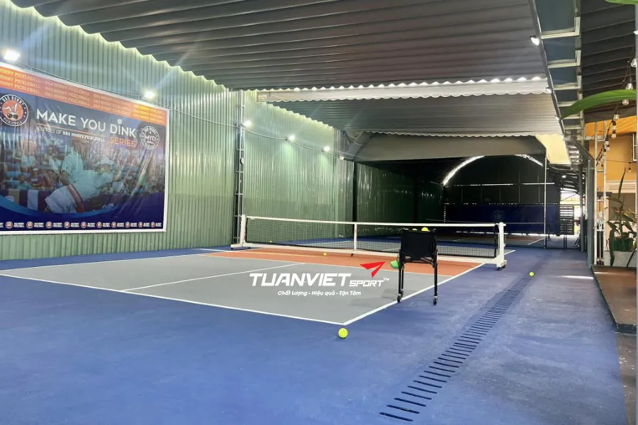 S&acirc;n Bad Bunny Pickleball & Cafe - S&acirc;n pickleball Quận 7