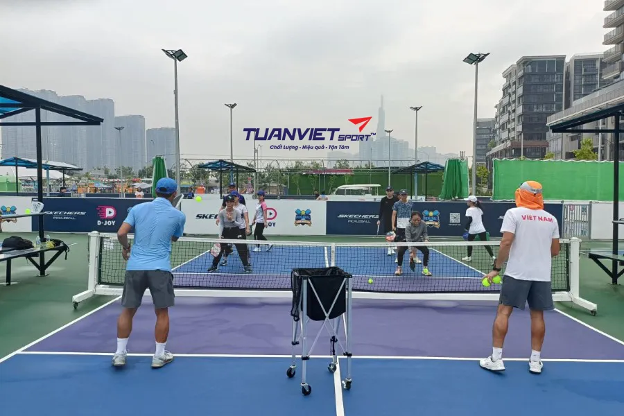 S&acirc;n Pickleball D-Joy - S&acirc;n pickleball th&agrave;nh phố Thủ Đức