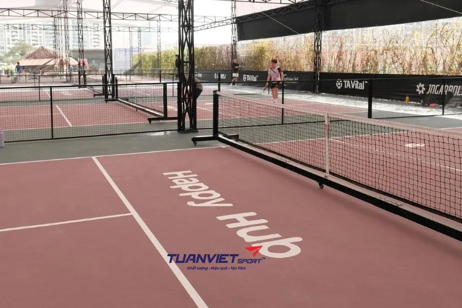 S&acirc;n Pickleball Happy Hub - S&acirc;n pickleball Th&agrave;nh phố Thủ Đức