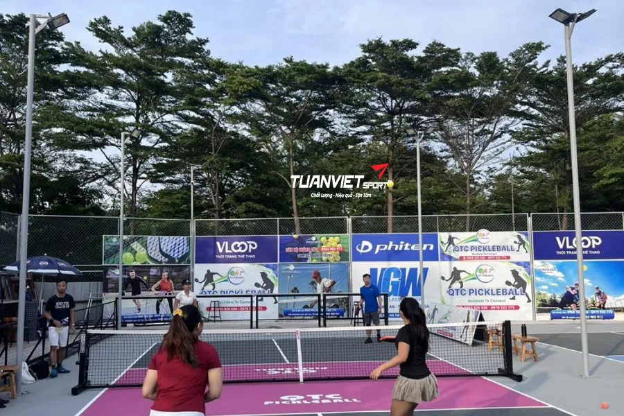 S&acirc;n Pickleball QTC Club - S&acirc;n pickleball Th&agrave;nh phố Thủ Đức