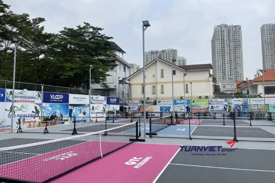 S&acirc;n Pickleball QTC Club - S&acirc;n pickleball Th&agrave;nh phố Thủ Đức
