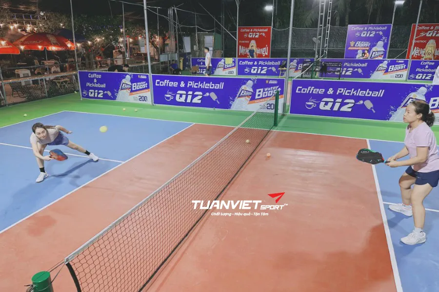 Sân Pickleball & Coffee - Sân pickleball Quận 12