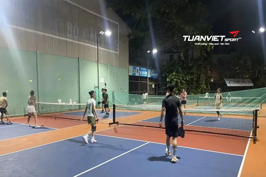 S&acirc;n Pickleball Trung t&acirc;m TDTT Ga S&agrave;i G&ograve;n - S&acirc;n pickleball Quận 3